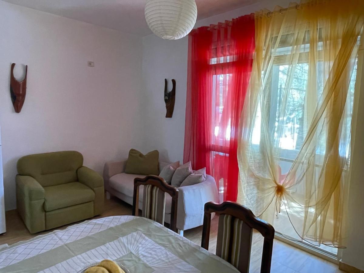 Vacation Home Dibra Velipojë Buitenkant foto